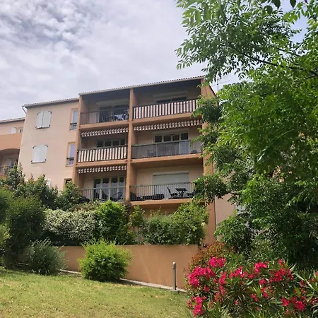 Charmant Studio Costebelle Proche Gare, Terrasse Et Parking Gratuit Hyères